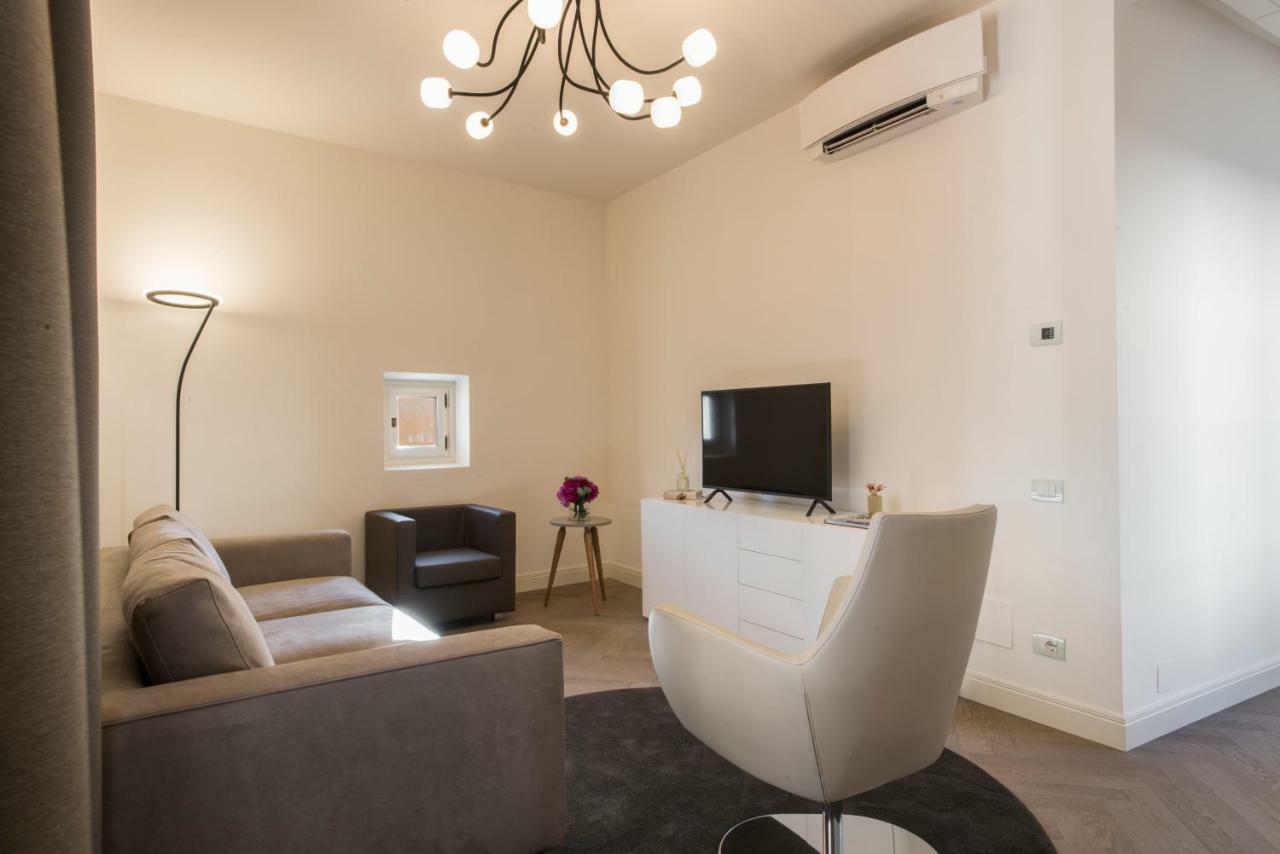 Apartments Florence - Duomo Contemporary Dış mekan fotoğraf